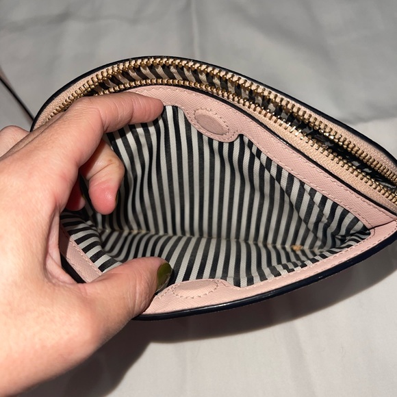 Kate Spade Crossbody - Picture 3 of 4